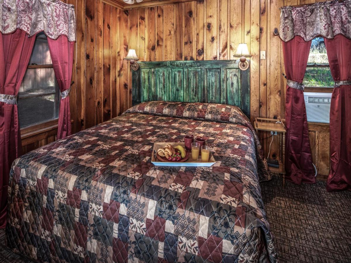 Apache Village 6, King Studio With Sleeper Sofa, Sleeps 3 Ruidoso Exterior foto